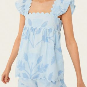 Womens Square Neck Open Back Fly Sleeve Pajamas and Shorts